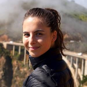 Meet your Posher, Stephanie